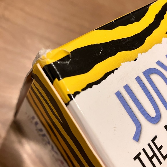 Judy moody best series ever books! - Picture 4 of 6